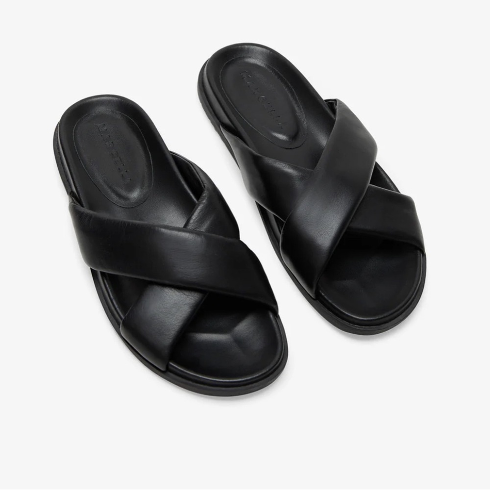 MARCELLA RIVERSIZE SANDALS NEW BLACK LEATHER SOLD OUT $158